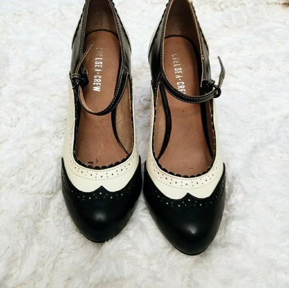 chelsea crew Shoes - Chelsea Crew black and white heeled Oxford shoes